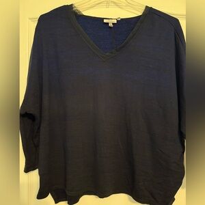 Iridescent blue/black Vera Wang sweater
